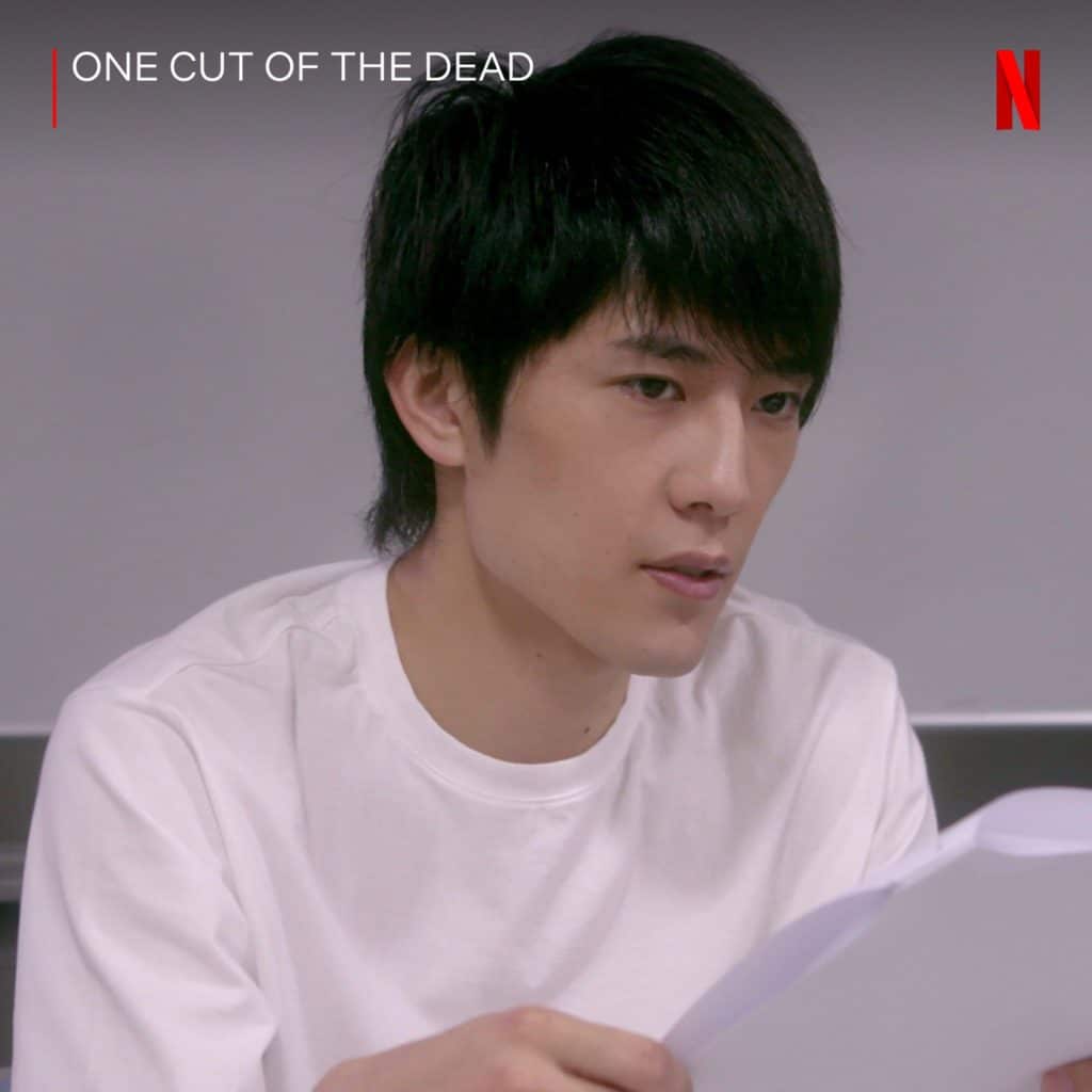 คาซุอากิ นางายะ รับบทเป็น คาซุอากิ คามิยะ พระเอกชื่อดังที่ร่วมงานกับผู้กำกับฮิกุราชิ โดยแสดงในหนัง One Cut of the Dead ในหนังอีกที